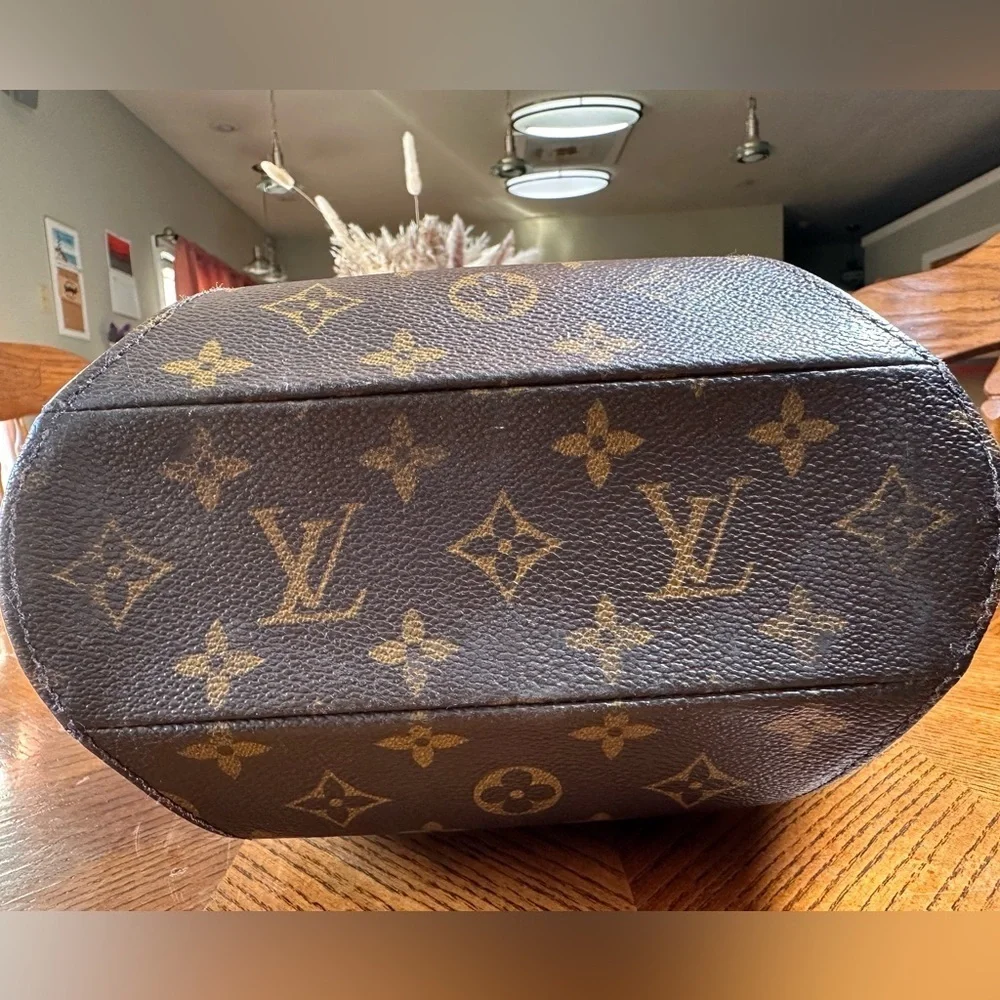 Louis Vuitton Ellipse PM Monogram Vintage Handbag